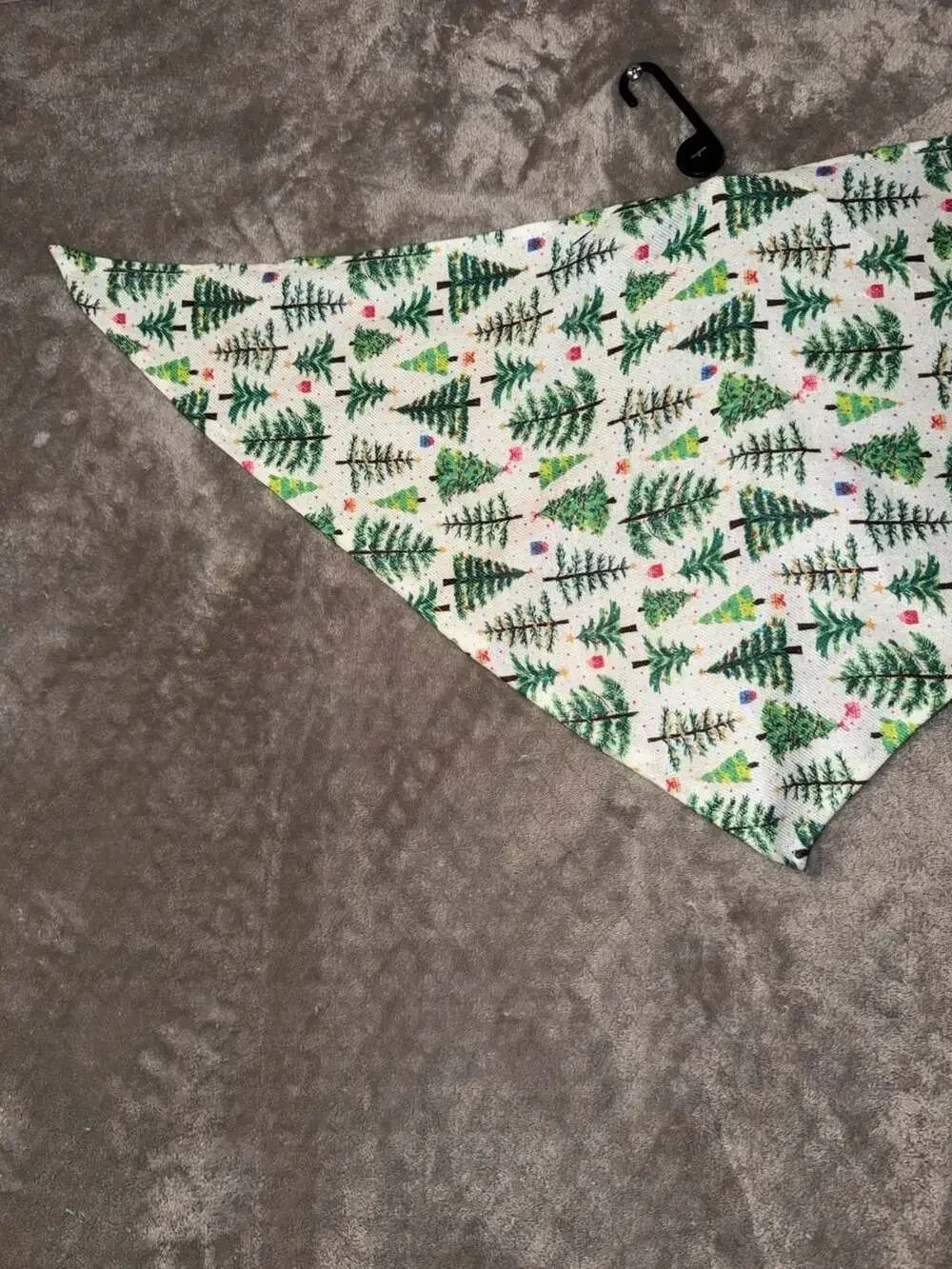 Old Navy Pet Bandana Size L-XL Christmas Tree Print